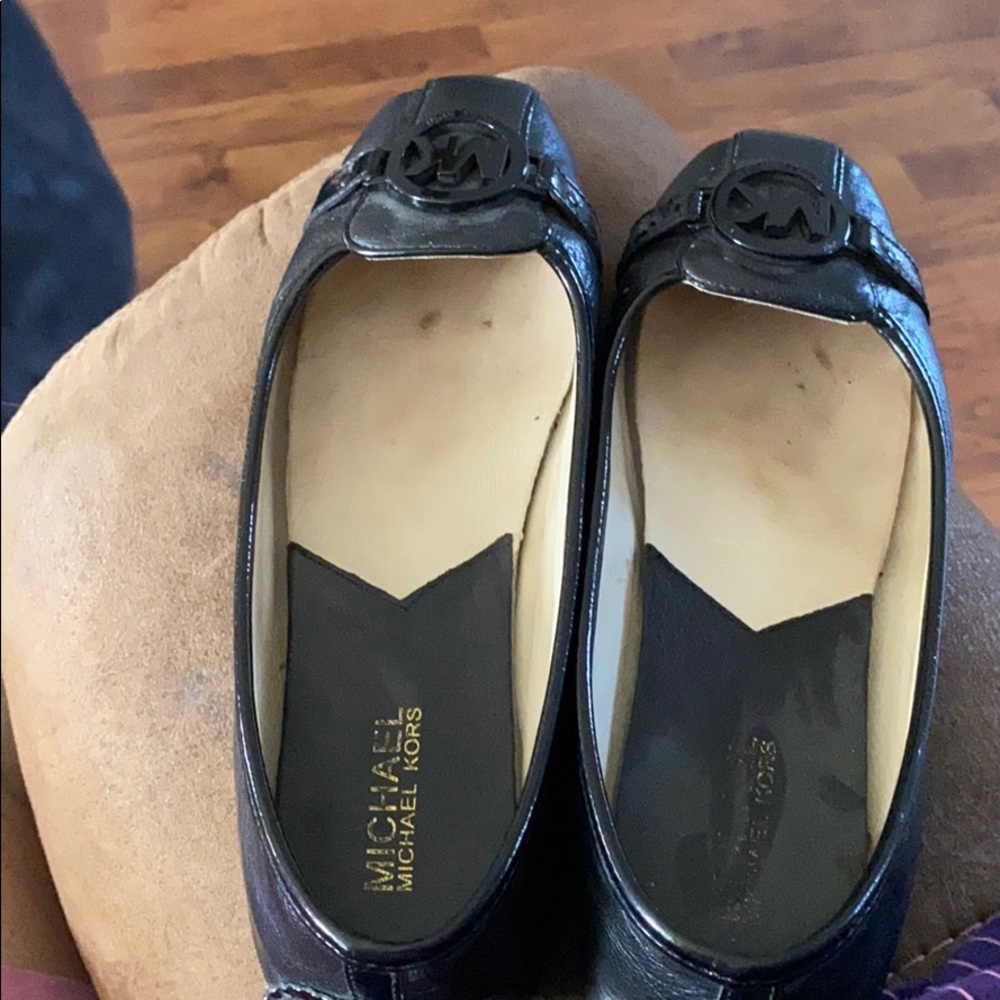 Women’s size 9 shoes